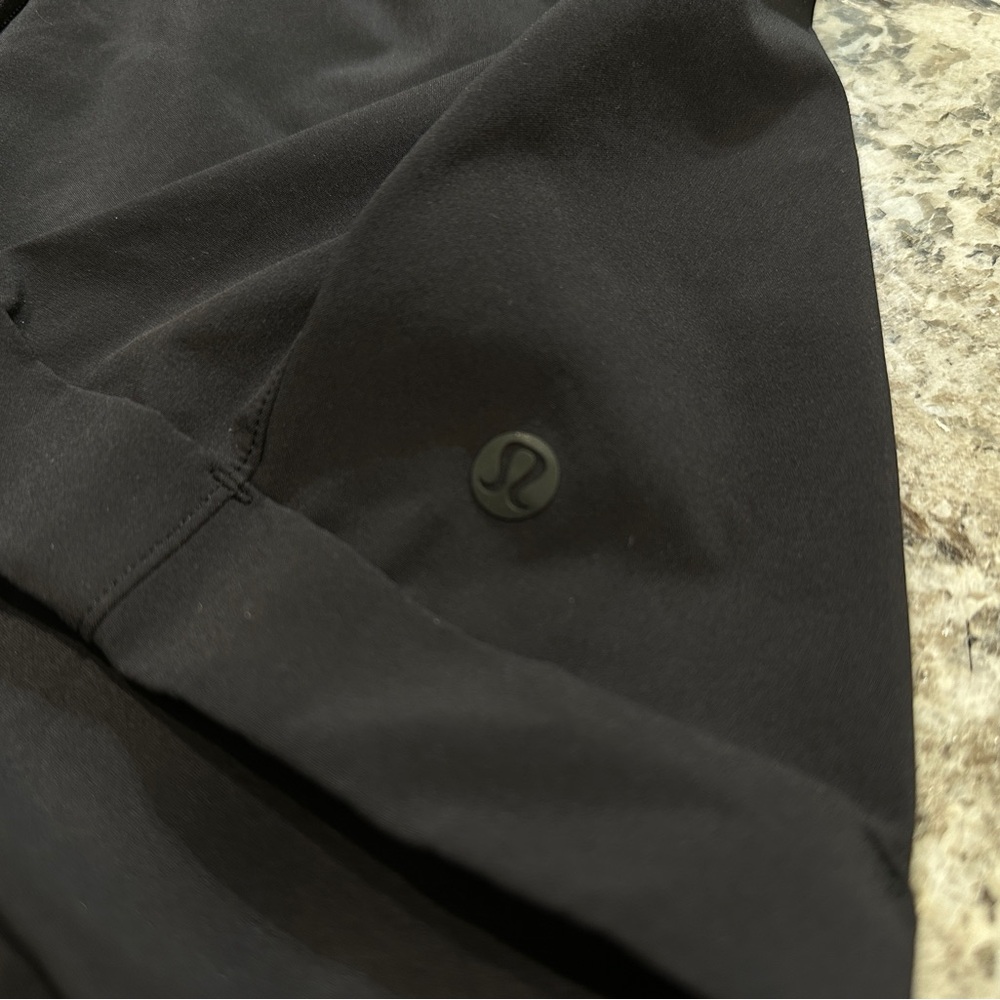 lululemon Spring Break Away MR Short 3" - Picture 3 of 7
